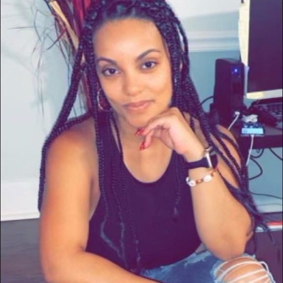 Meet your Posher, Nancy - Picture 5 of 6